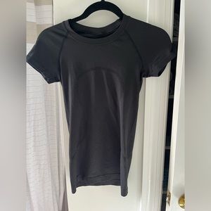 Lululemon Black Swiftly Shirt